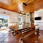 Oliveira Villa